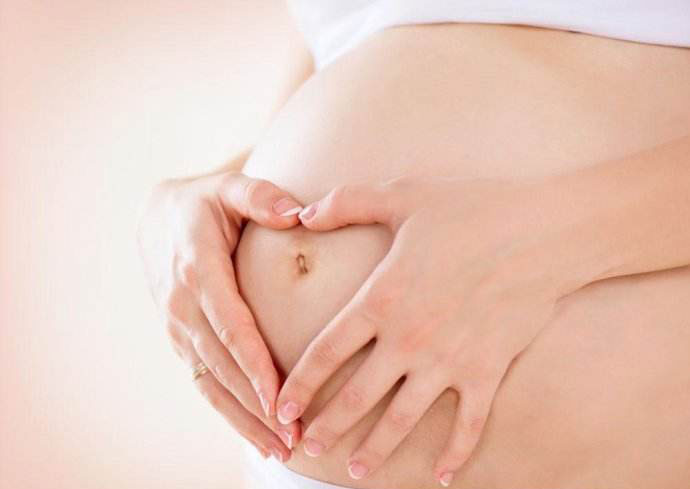 怀孕几个月天门要如何办理胎儿亲子鉴定,在天门刚怀孕做亲子鉴定准确率高吗